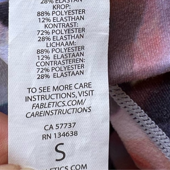 Fabletics Multi Colored Women’s Leggings Yoga Pants - Picture 9 of 9